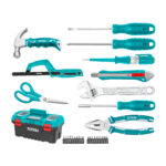 Boite a outils avec 32 outils à main